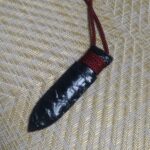 レインボーオブシディアンの剣